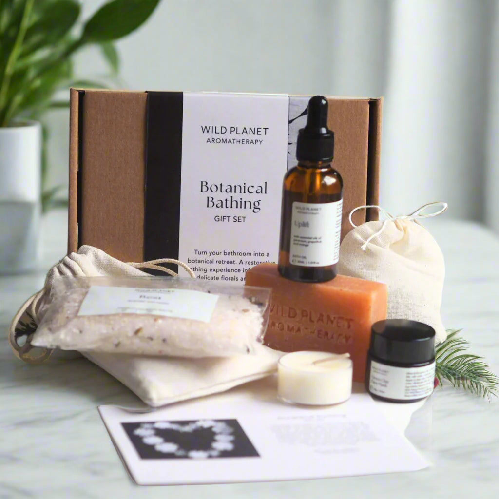 Botanical Bathing Gift Set box with bath salts, bath oil, soap bar, tea light, green clay face mask